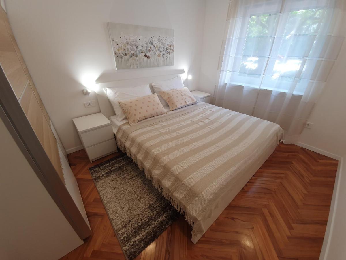 רייקה Apartman Leona 4*, Kantrida מראה חיצוני תמונה
