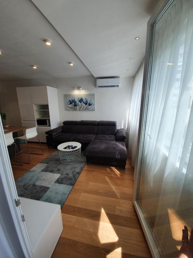 רייקה Apartman Leona 4*, Kantrida מראה חיצוני תמונה