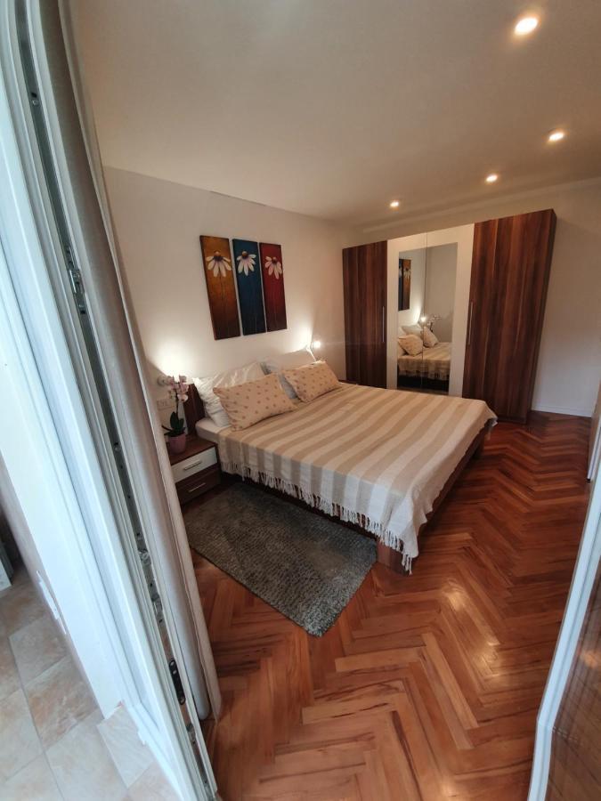 רייקה Apartman Leona 4*, Kantrida מראה חיצוני תמונה